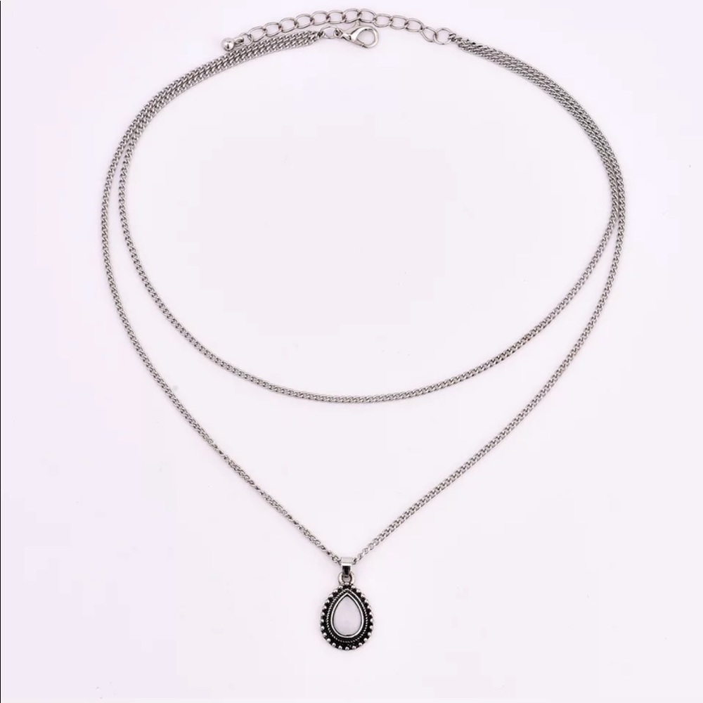 ✨Antiqued Water Drop Stone Pendant Necklace✨ - Picture 2 of 4